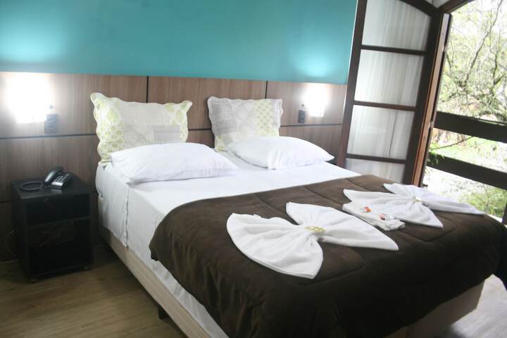 Room 28 of 53