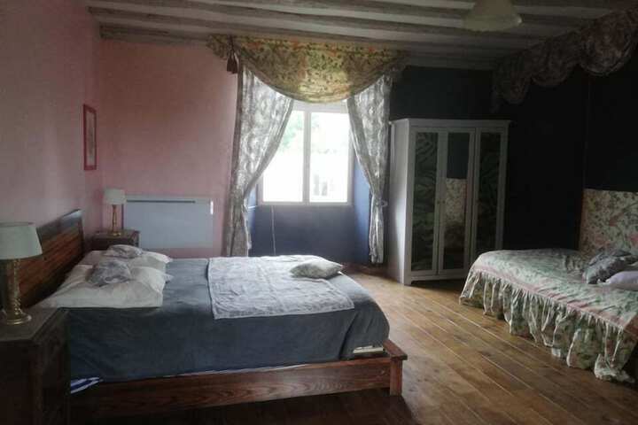 Room 19 of 76