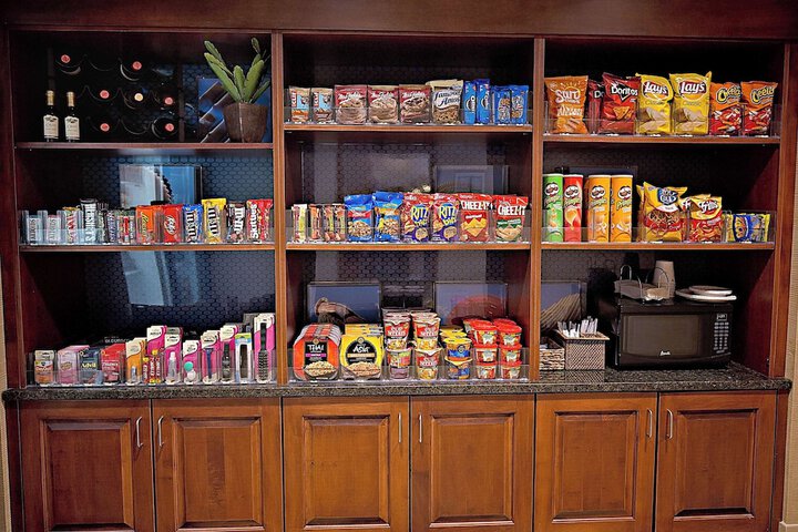 Snack bar