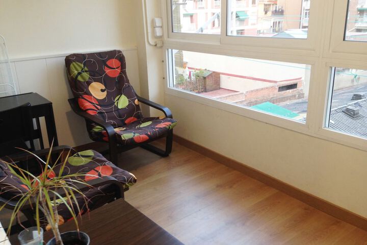 Room 13 of 21