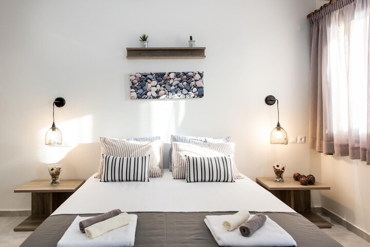 Room 3 of 67