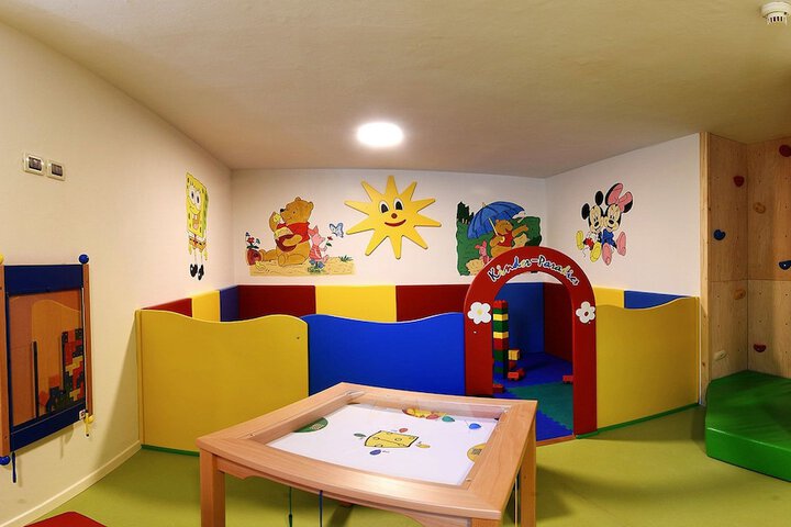 Childrens Activities 29 of 41