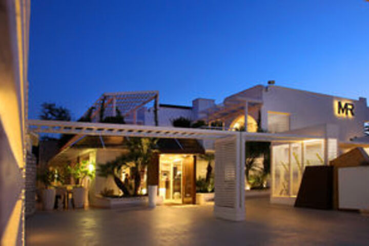 Hotel 5 of 39