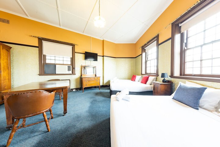 Room 3 of 26
