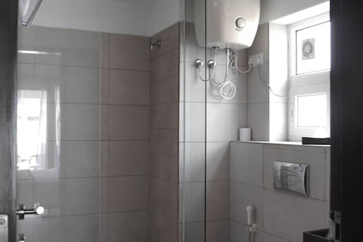 Room 59 of 158