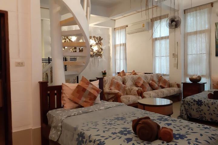Room 37 of 150