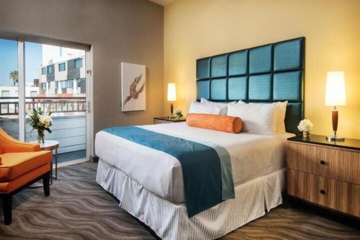 Hotel Reflection Suites