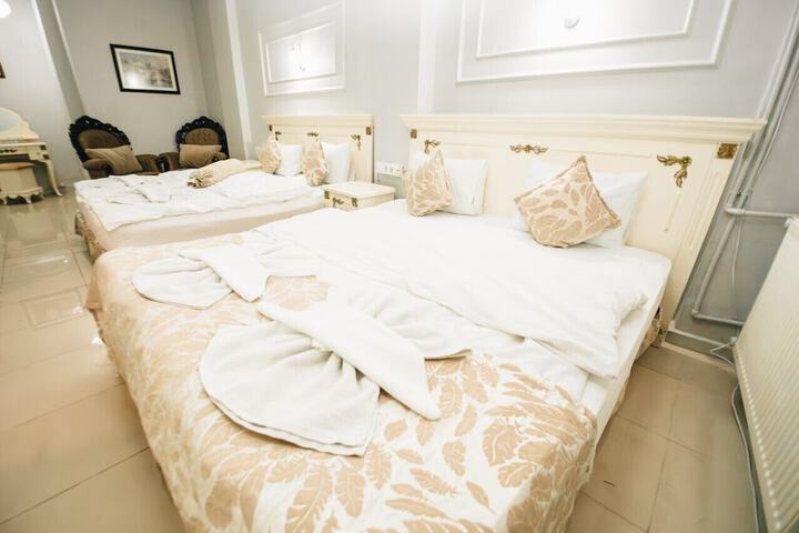Room 9 of 45