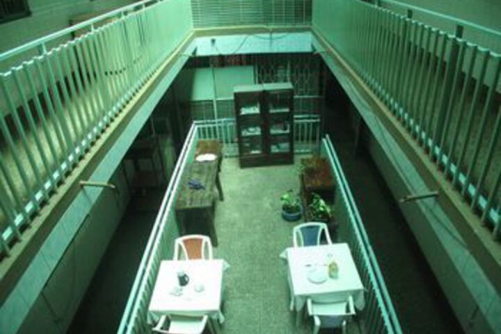 Dining 10 of 13