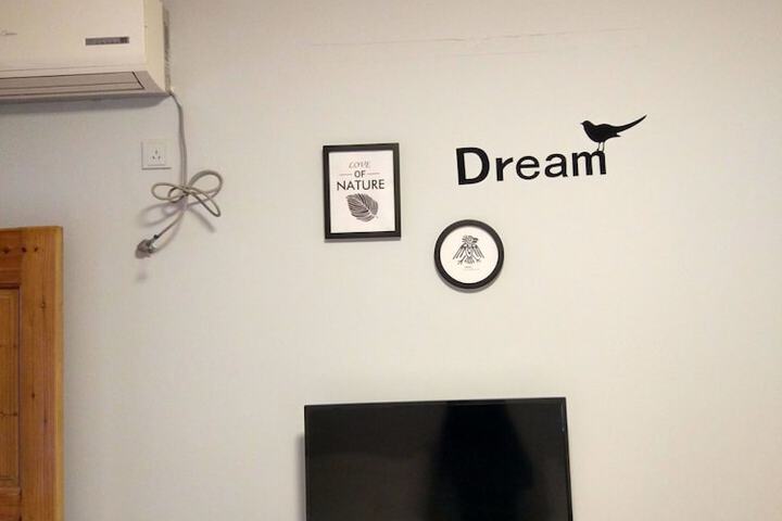 Room 27 of 28
