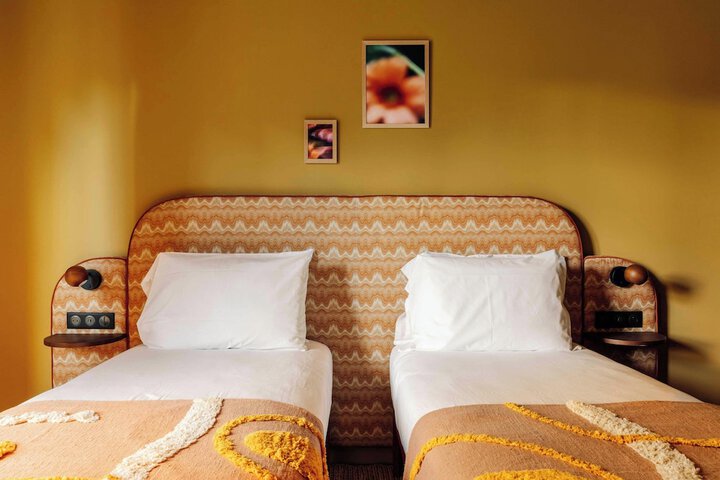 Room 26 of 128