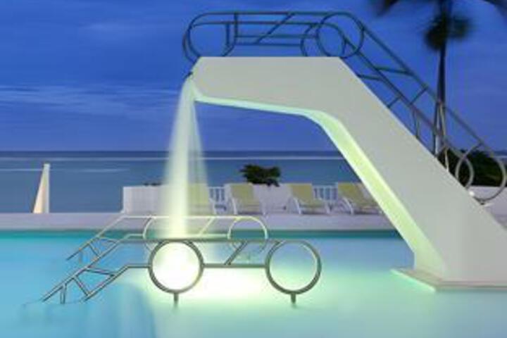 Pool 17 of 23