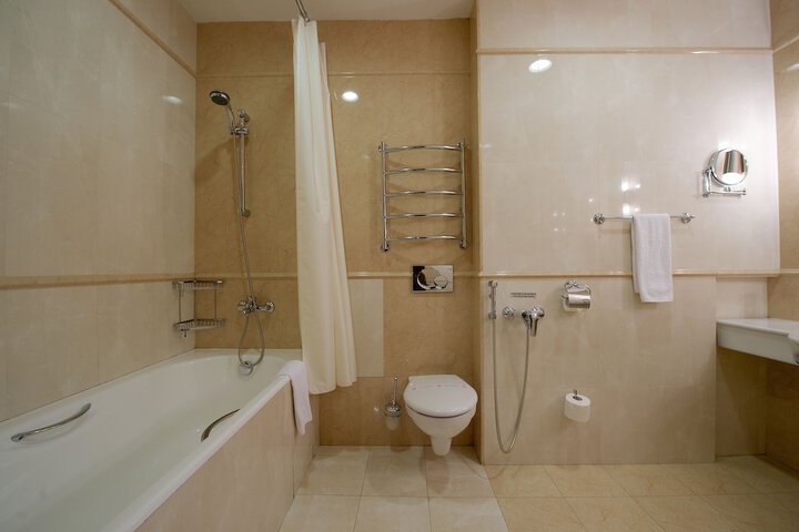 Room 20 of 87