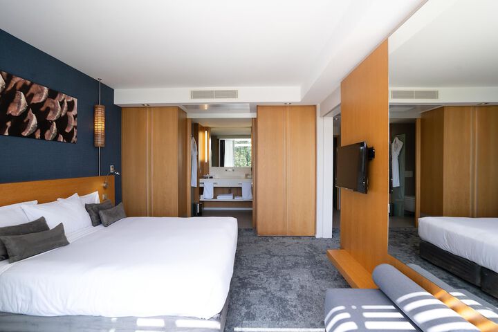 Room 12 of 63