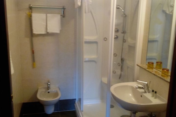 Room 15 of 45