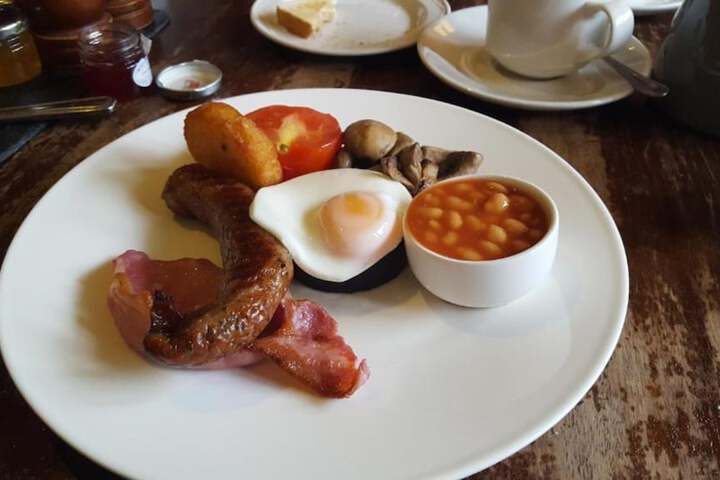 Breakfast meal