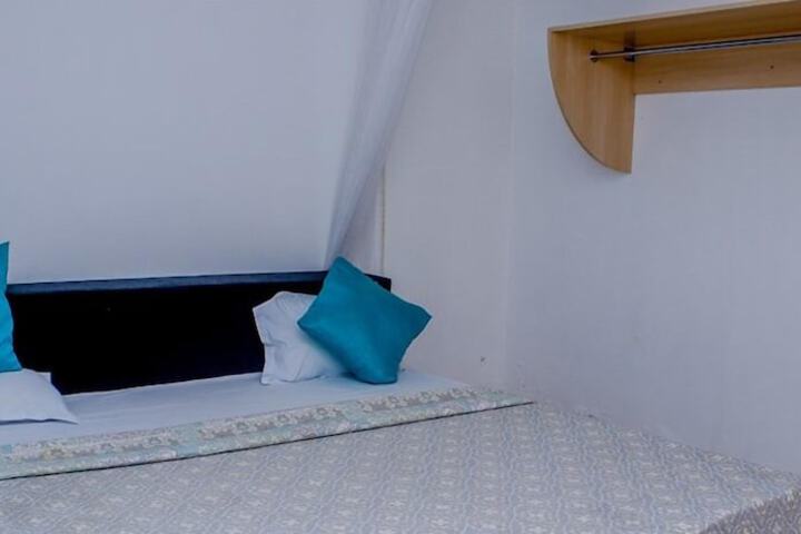 Pearldew Hotel
