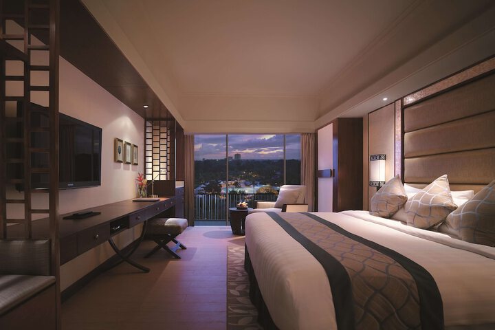 Room 48 of 148