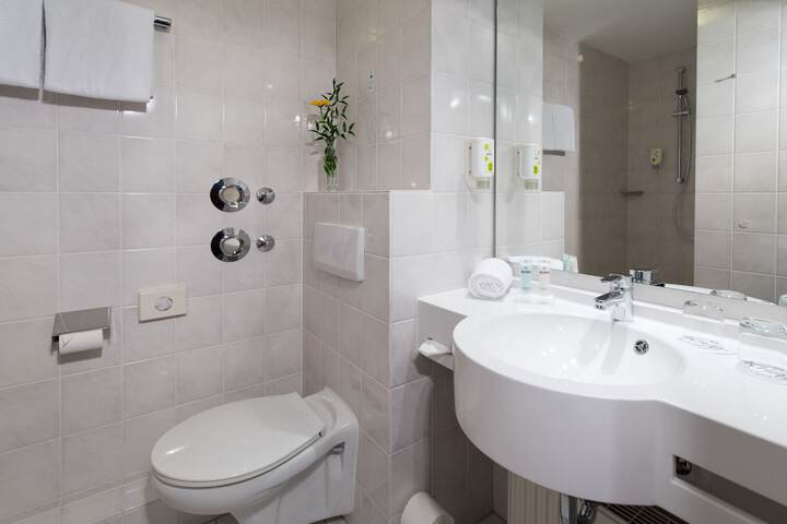 Clean Restrooms