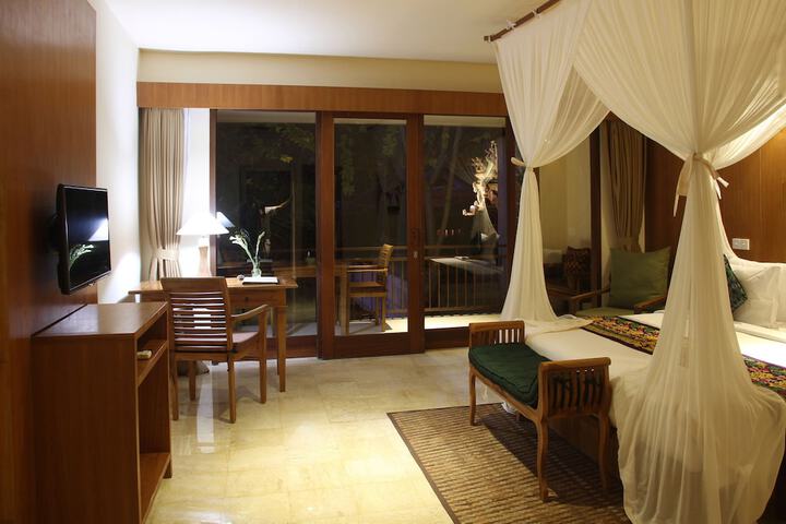 Room 15 of 59