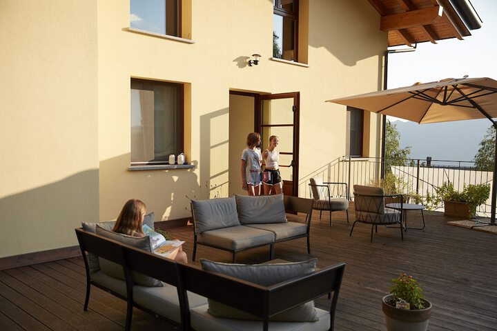 Sundeck 44 of 47
