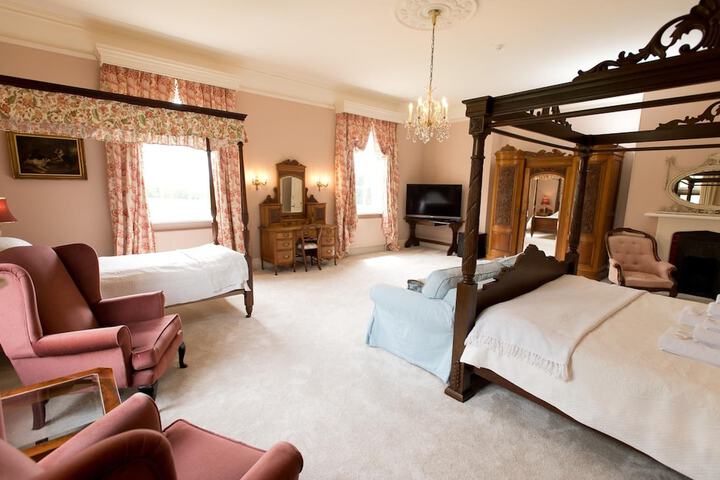 Room 14 of 59