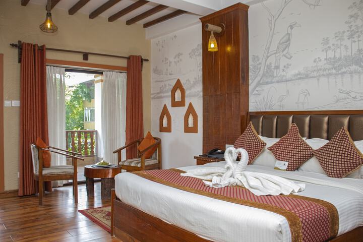 Room 4 of 40