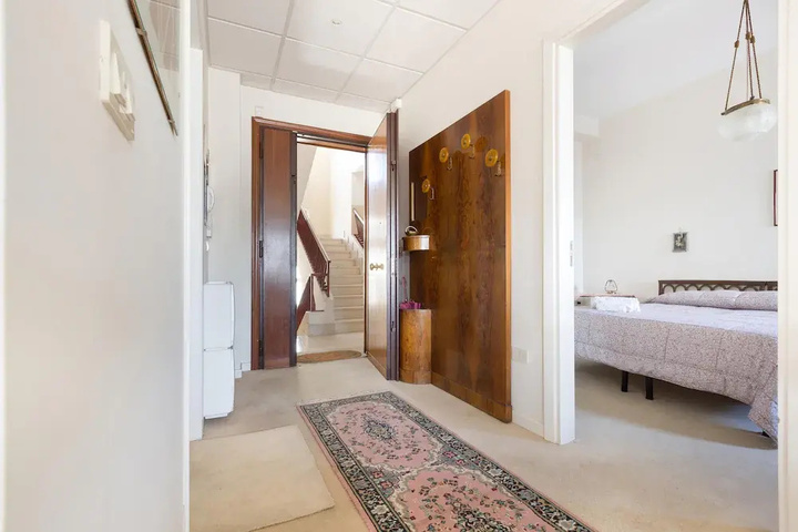 Room 3 of 13