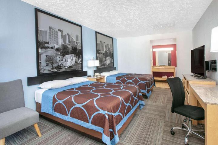 1 Queen Bed Mobility Accessible (1 of 9)