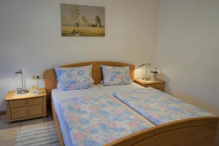 Room 12 of 67