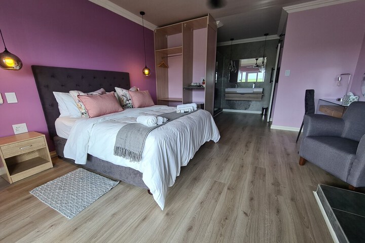 Room 14 of 42