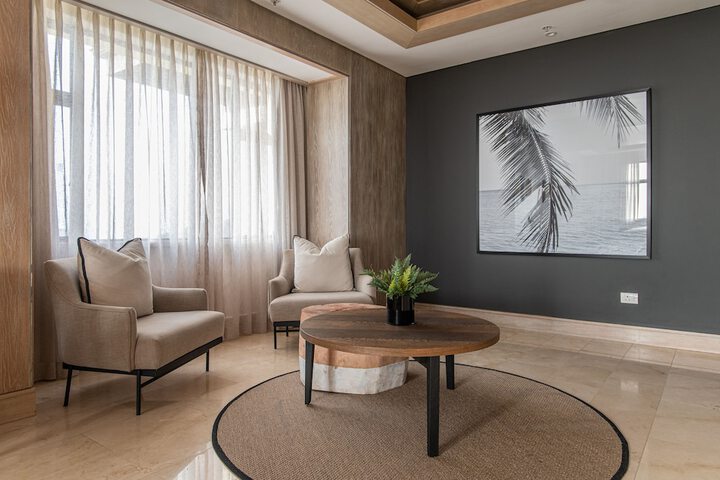 Lounge 185 of 236
