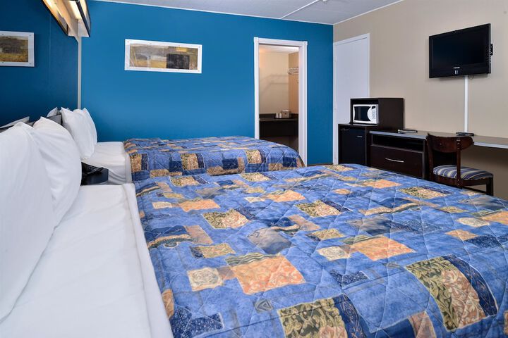 Room 11 of 21