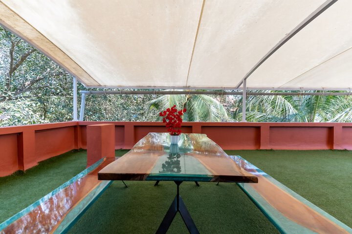 Pool 67 of 107