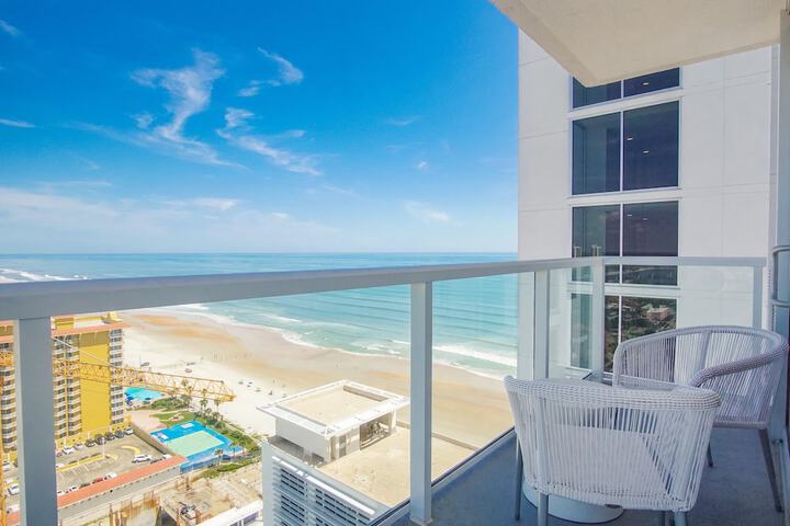 Beach/ocean view