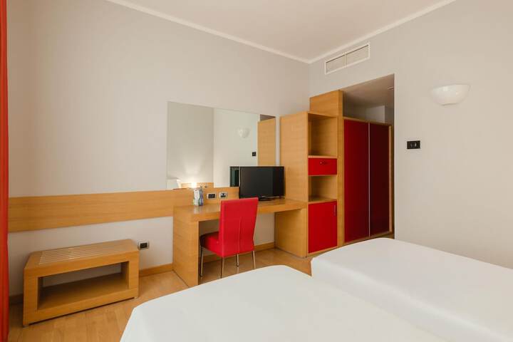 Room 21 of 59