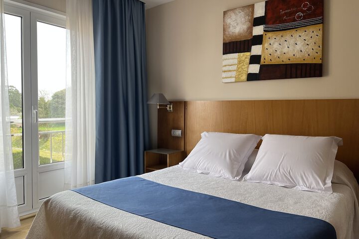 Room 3 of 8