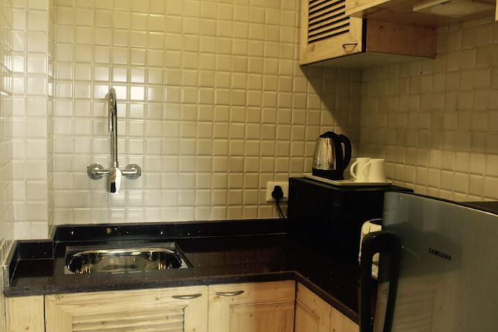 Private kitchenette