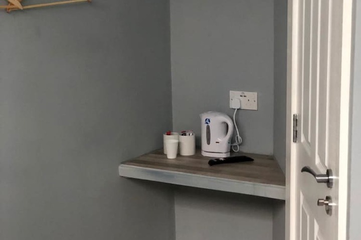Room 18 of 36