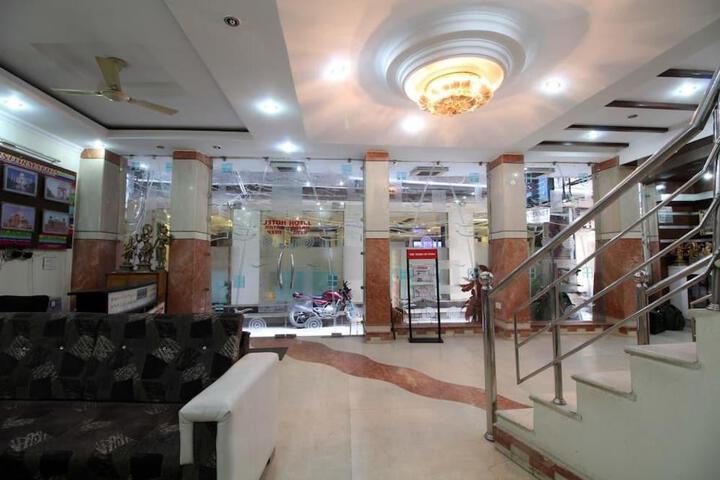Ratan Deep Lodging House