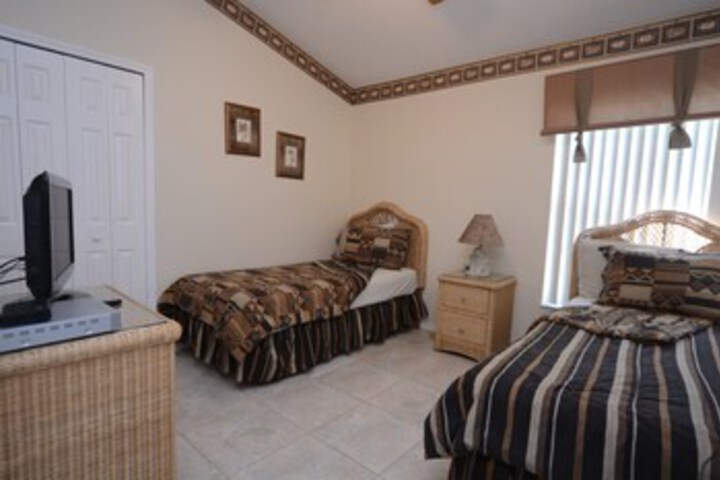 Room 156 of 174