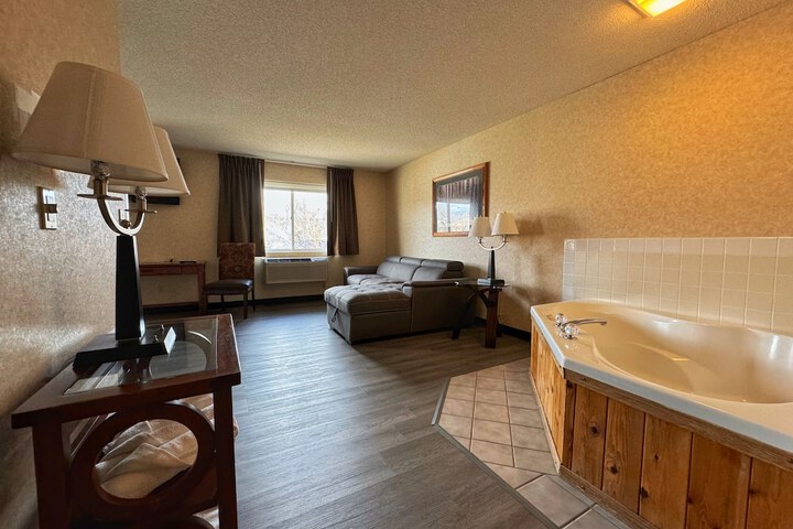 Room 21 of 68