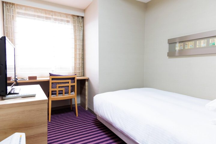 Room 20 of 68
