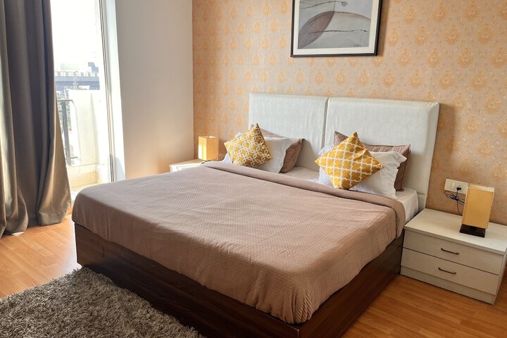 Room 6 of 29