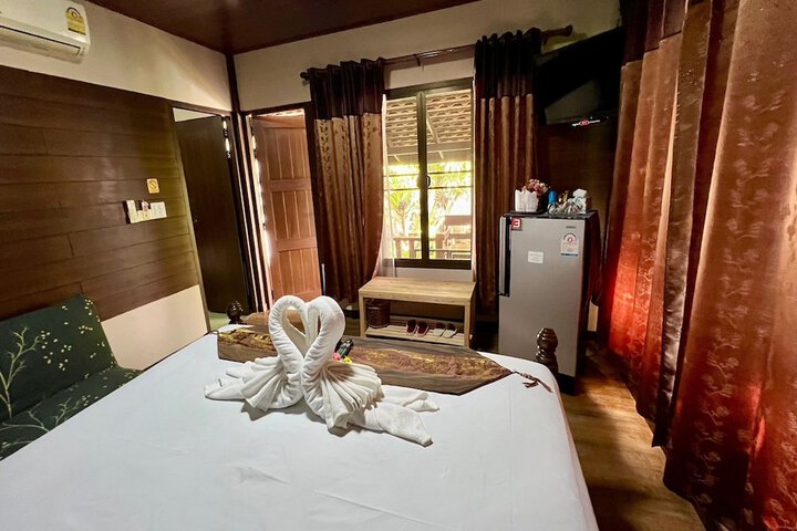 Room 14 of 37