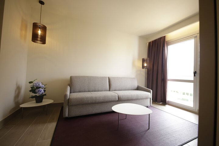 Room 21 of 62