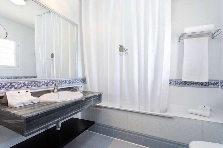 Room 30 of 109