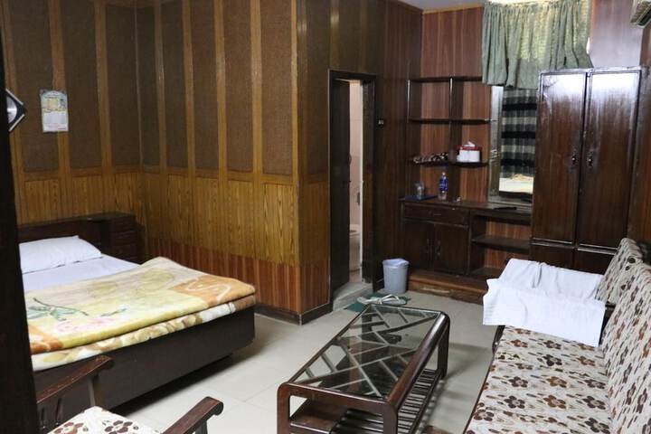 Room 20 of 46