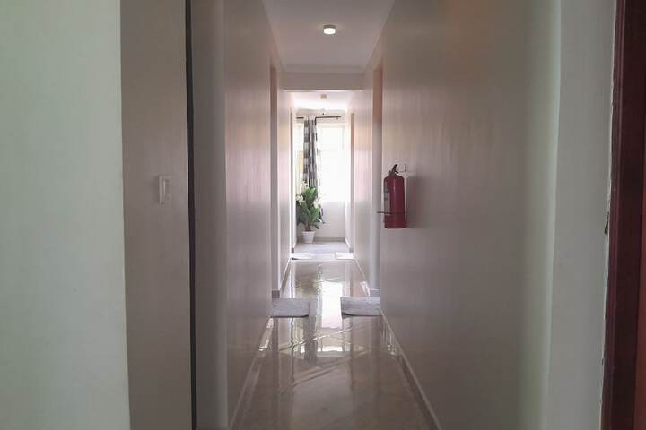 Room 18 of 65