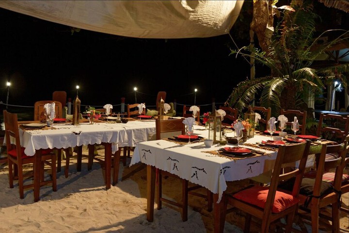 Dining 50 of 62